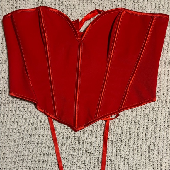 Red corset could be great for a Halloween costume as well - Picture 2 of 2